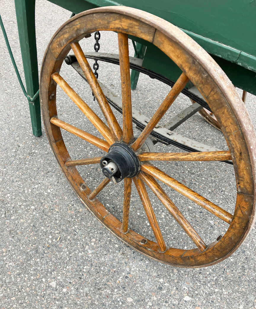 Gammel frugtvogn /markedsvogn