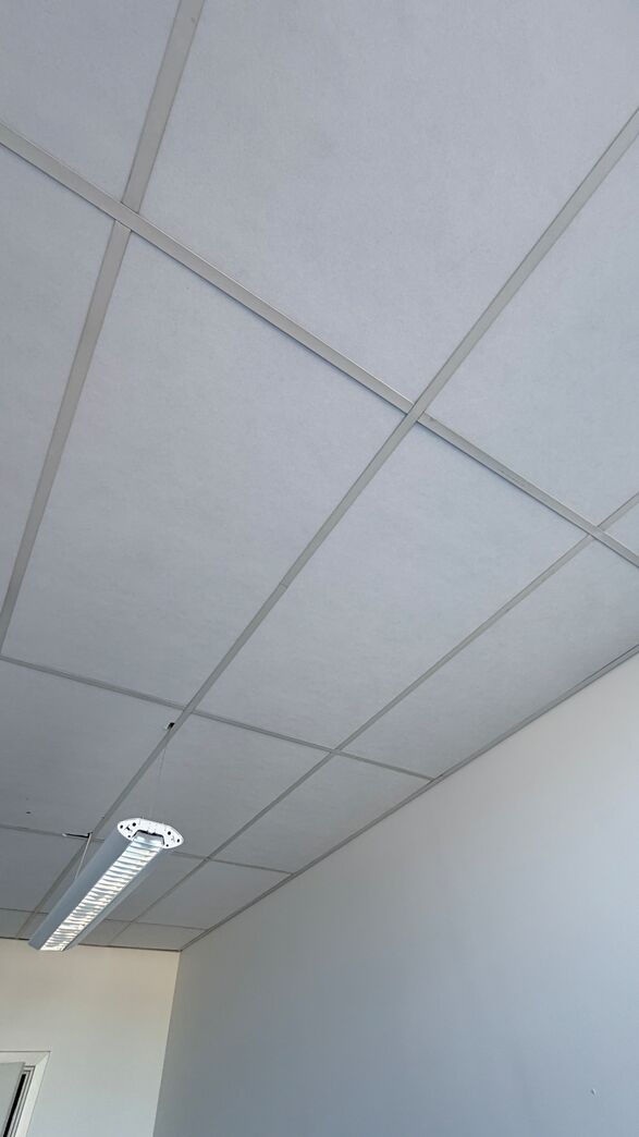 Brugt Akustikloftplade 59x119