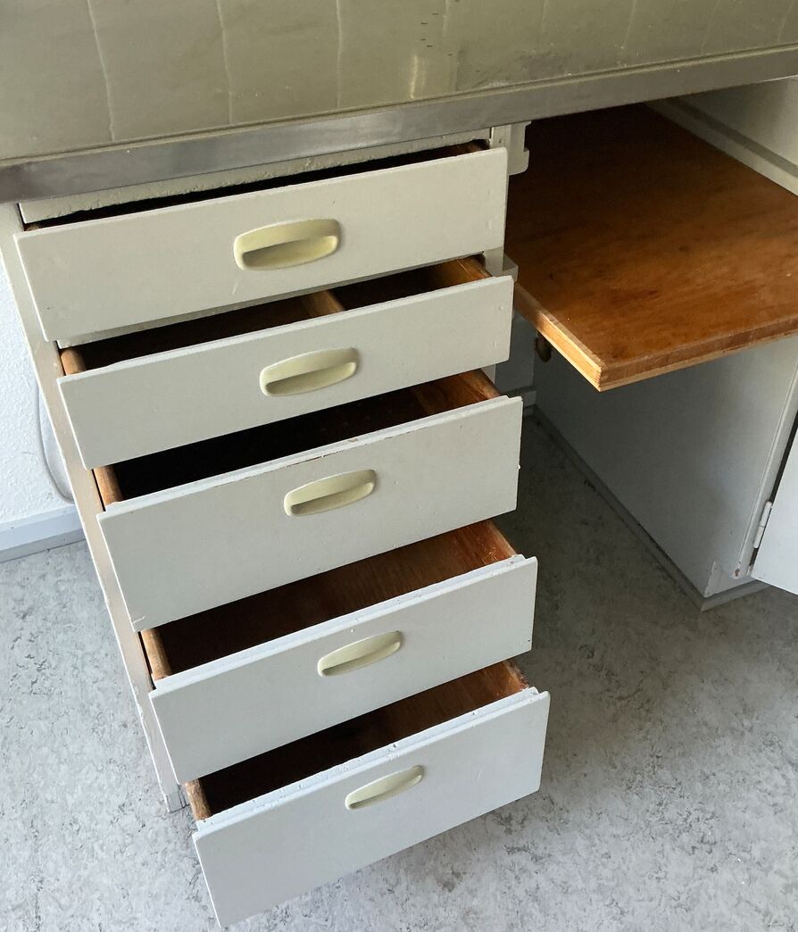 Komplet 60'er køkken, malet