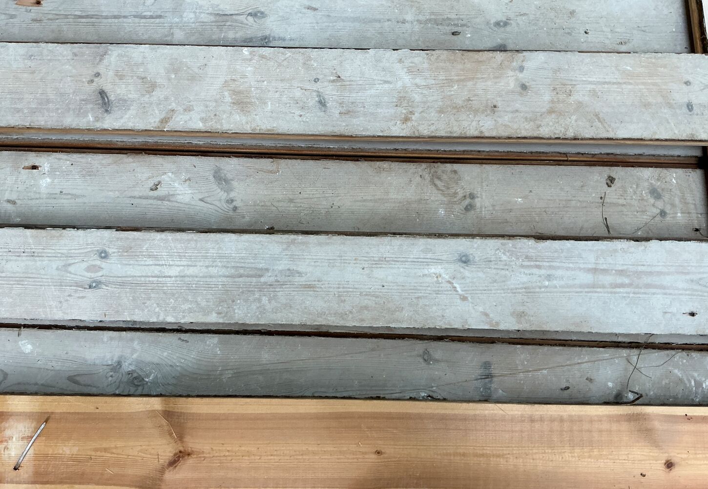 Brugt gulvbrædder i fyr, 11m2, 11,3 cm