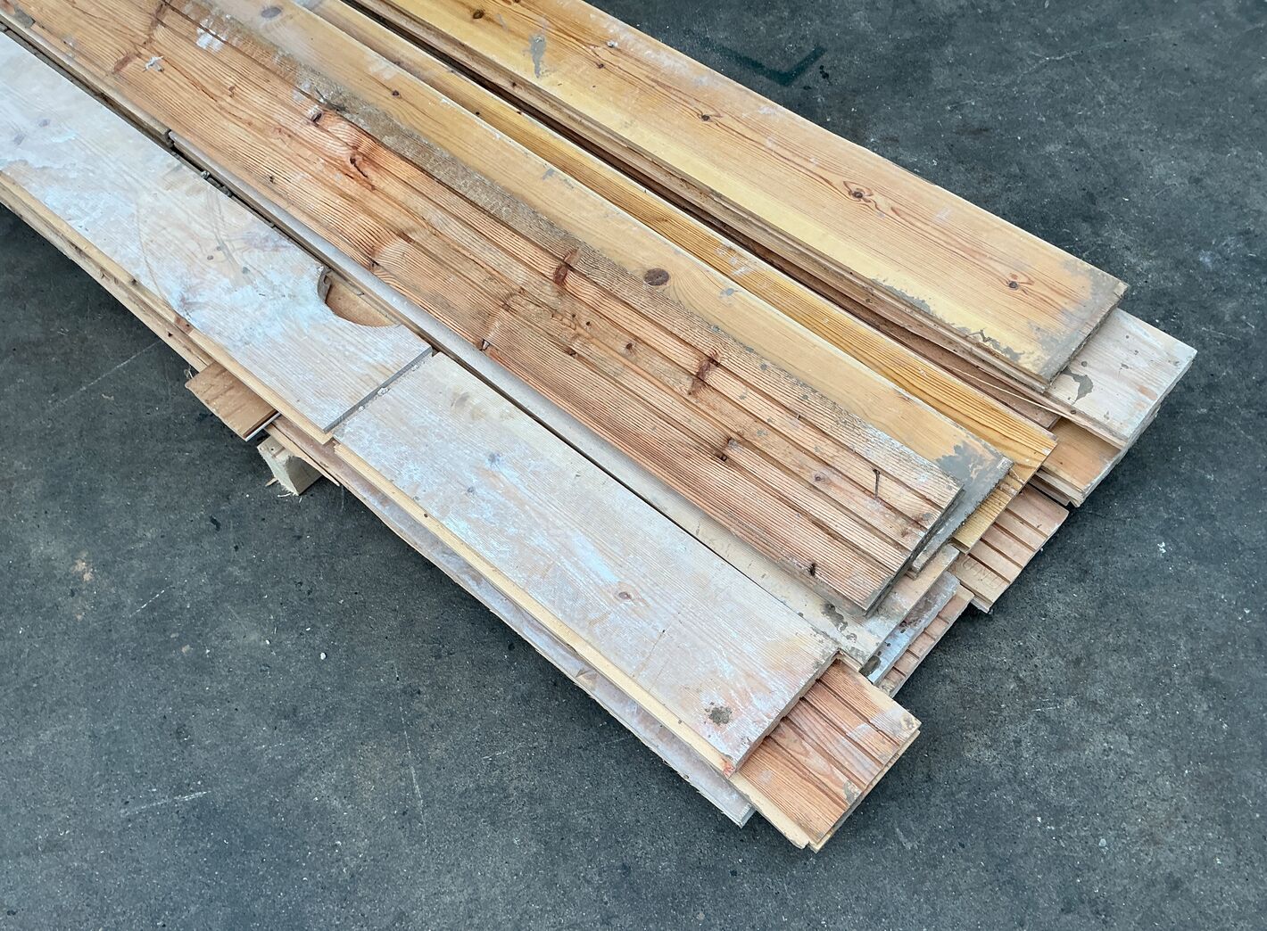 Brugt gulvbrædder i fyr, 6m2, 15,5 cm