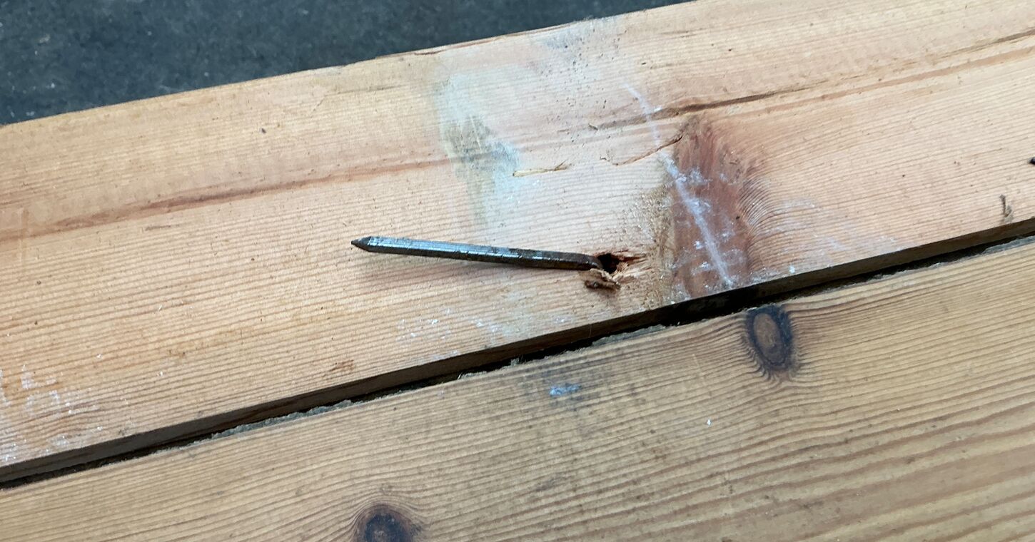 Brugt gulvbrædder i fyr, 21m2, 11,3 cm
