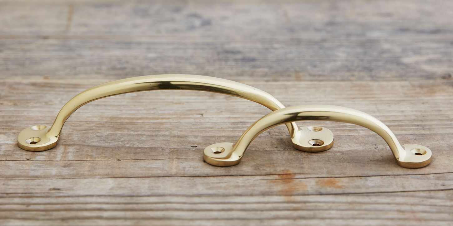 Møbelgreb i messing 120 mm