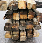 Brugt tømmer 15x15 cm længde 3,5 til 4 meter