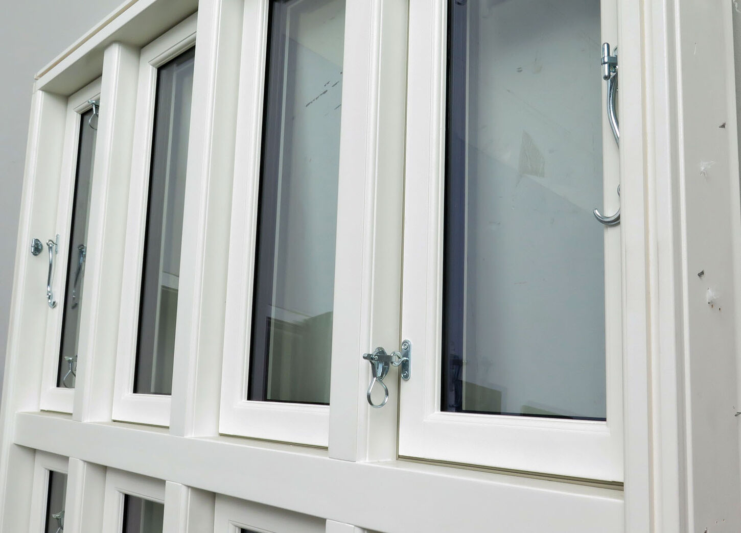 trævindue med 4 oplukkelige fag