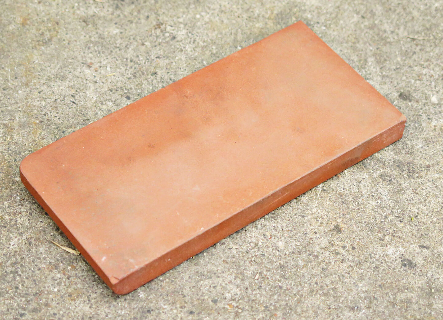 Hasle rød hjørneklinke, venstre