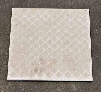 Ny gulvflise råhvid 30x30 cm