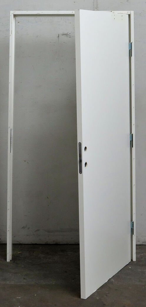 Trehøje branddør BD30 M10 med karm