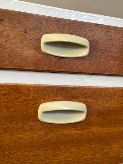 Skuffemodul med overfalsede fronter