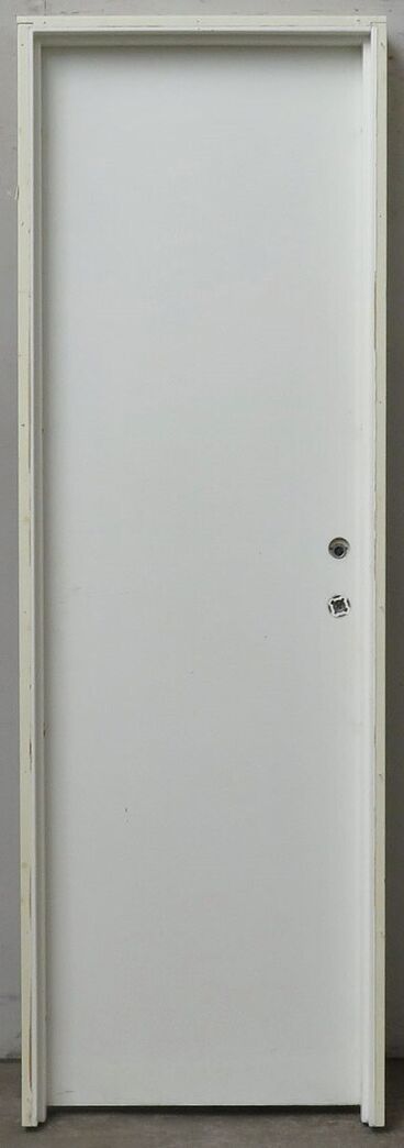 Swedoor massiv dør M7 med karm