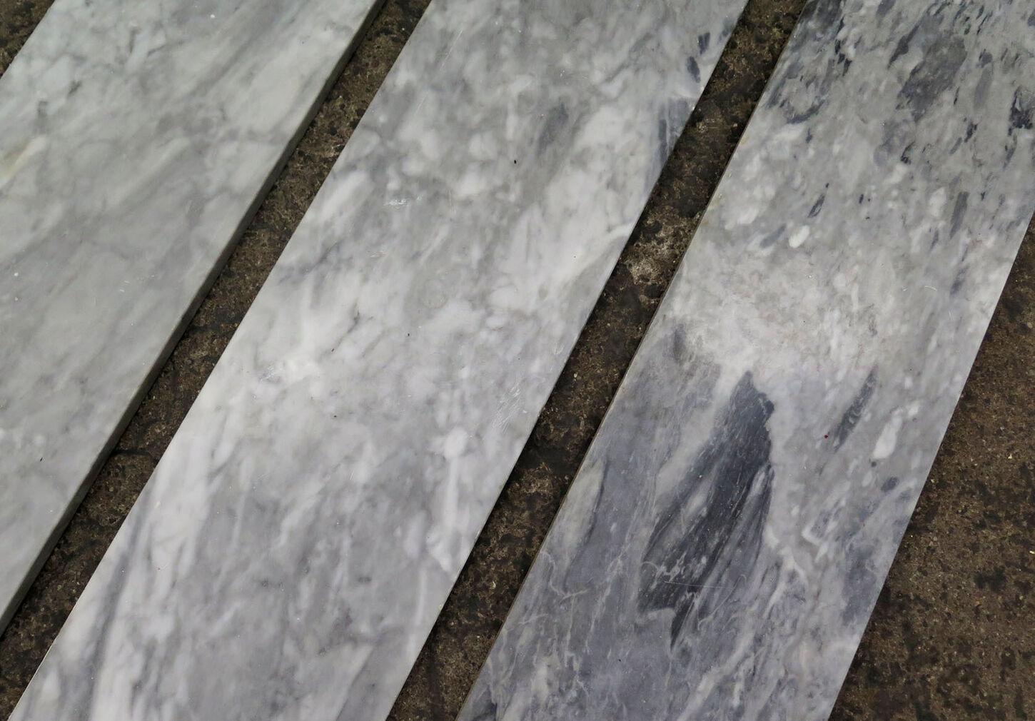 Marmor vindueskarm - 183 cm