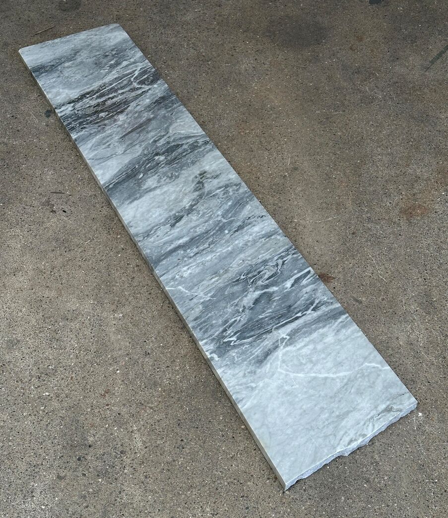 Marmorplade min. 95 cm