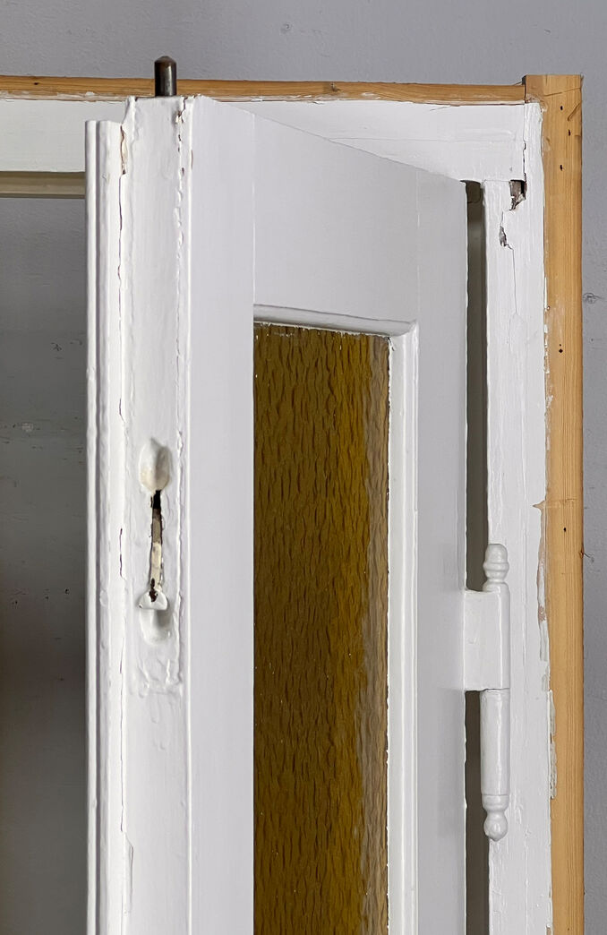 Dobbeltdør med gult glas Dobbeltdør med gult glas