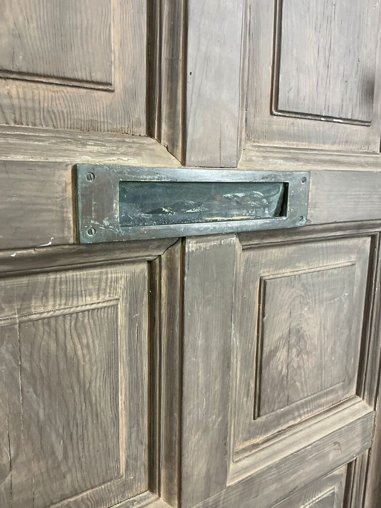 Facadedør med facetslebne glas
