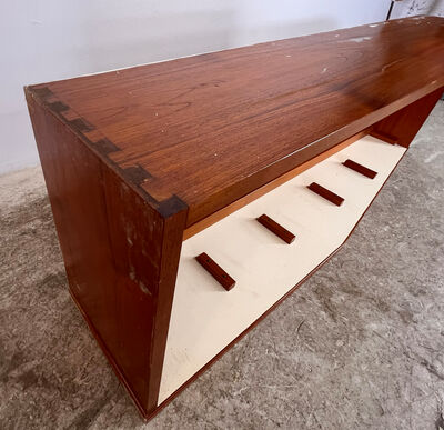 Overskab fra isbryderen 'Danbjørn' Overskab fra isbryderen 'Danbjørn'