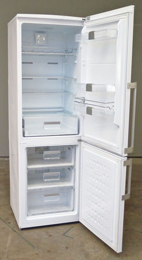 Gram køle/fryseskab