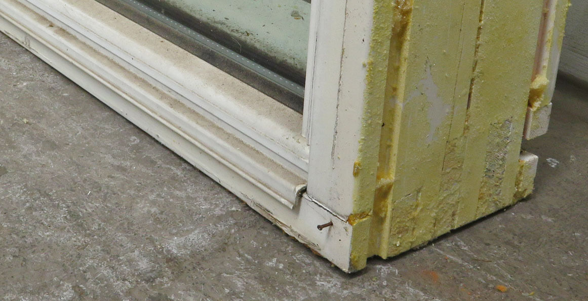 Lille termovindue i fast ramme