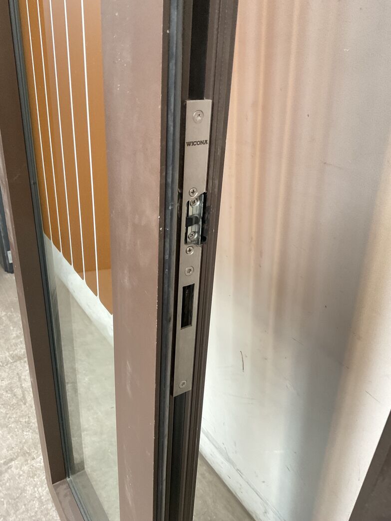 Butiksdør i aluminium