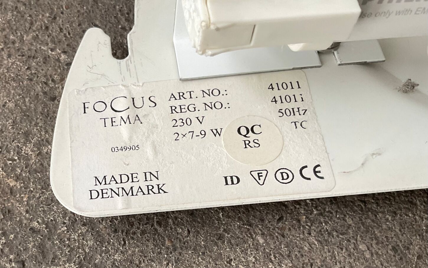 Focus væglampe model 41011