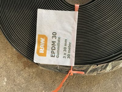 EPDM gummiliste 30 mm