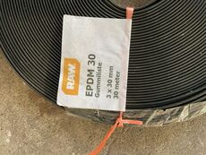 EPDM gummiliste 30 mm EPDM gummiliste 30 mm