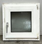 Plast sidehængt/kip termovindue 59x59 cm. matteret
