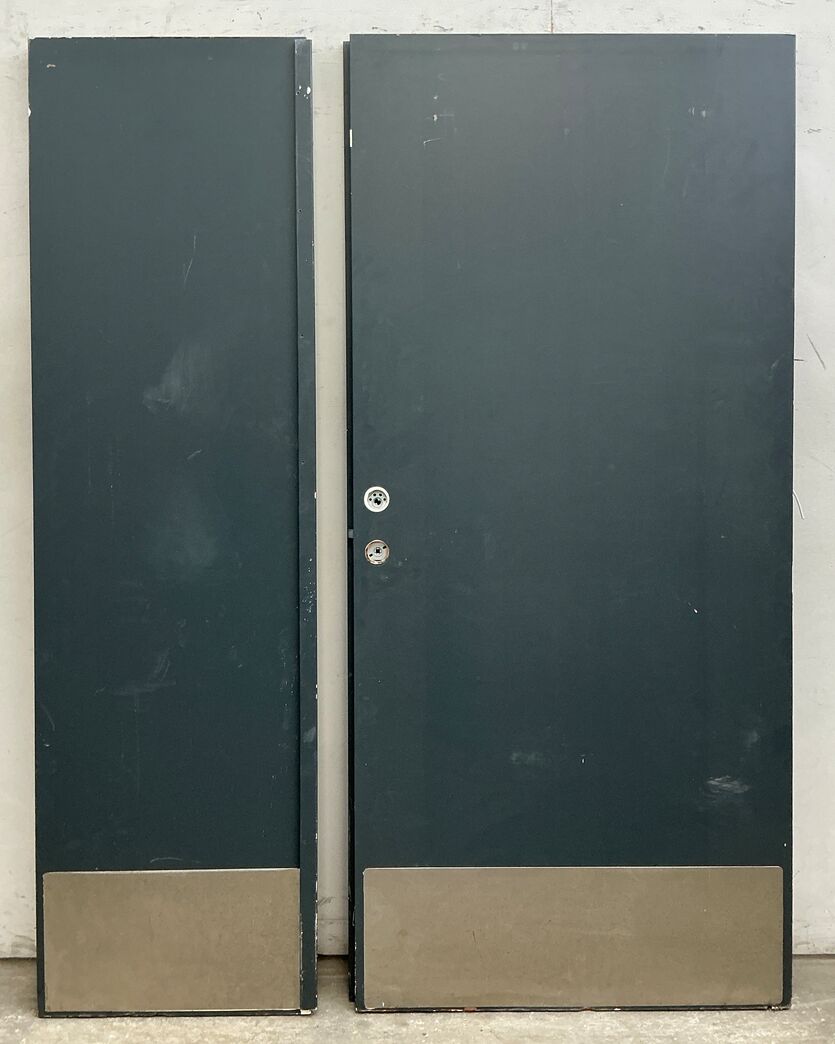 BD30 dobbeltdør m/sparkeplade uden karm