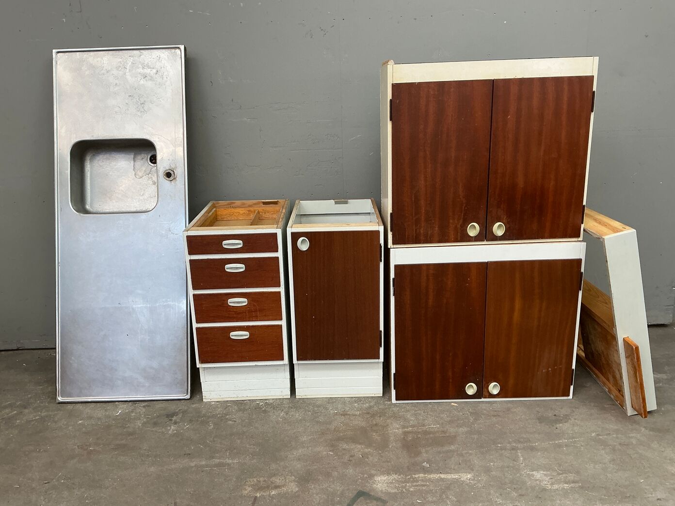 Komplet 60'er køkken