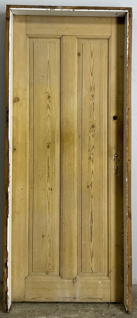 Fyldningsdør med karm