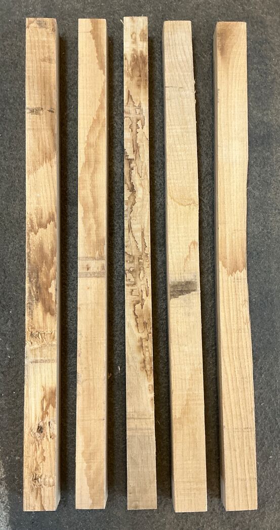 2. sortering af Egetræsstave ca 46x48x800mm