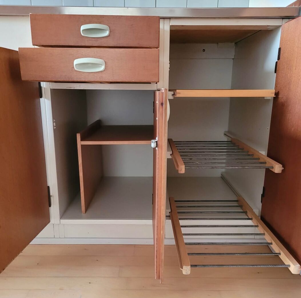 Originalt komplet 60'er køkken