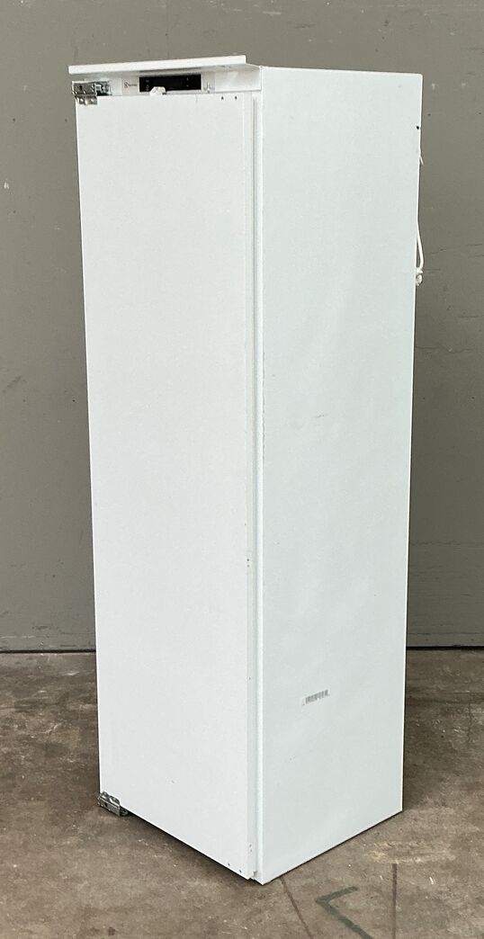 Elektrolux integrerbart køleskab 310 liter