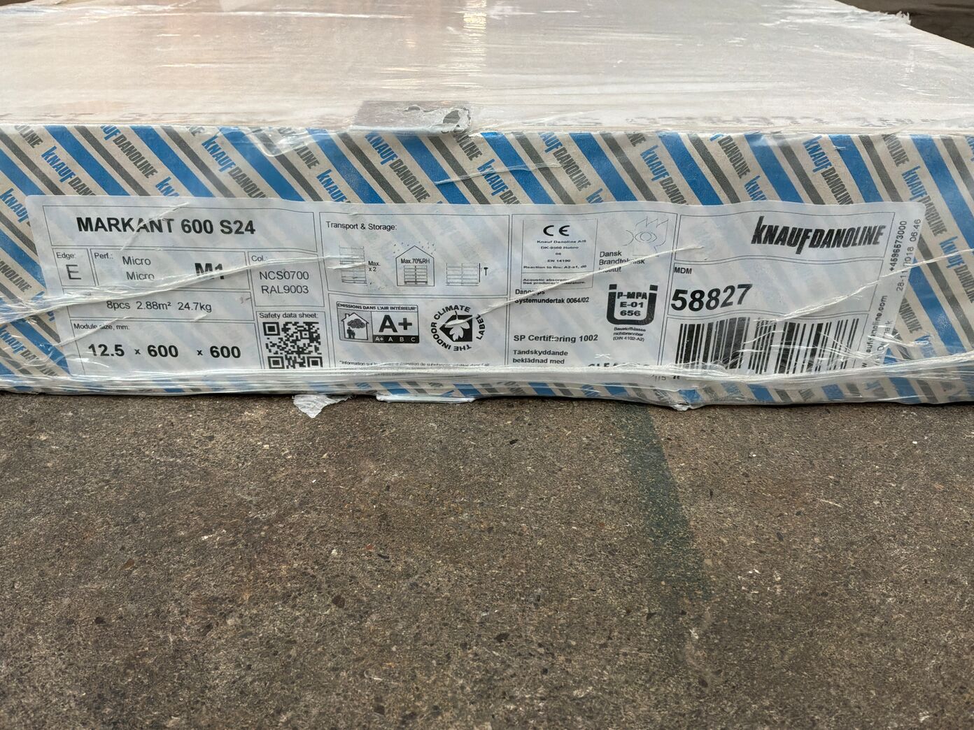 Knauf Danoline Markant 600 S24 M1 akustikloftplader 600 x 600 mm.
