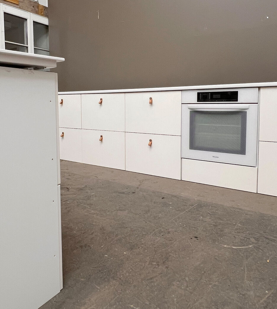 Ikea køkken med corianplade