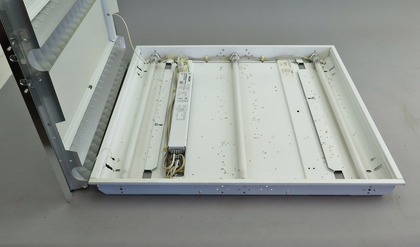 PHILIPS Lysarmatur 3 x 14W
