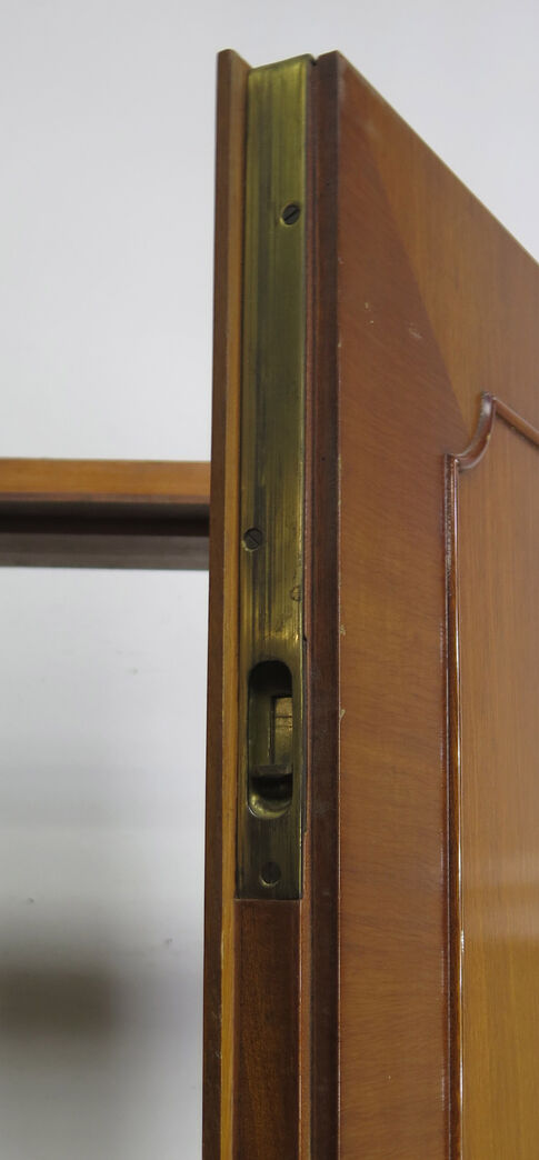 Dobbeltdør i ædeltræ - Fra direktionslokalerne i domicil på Østerbro