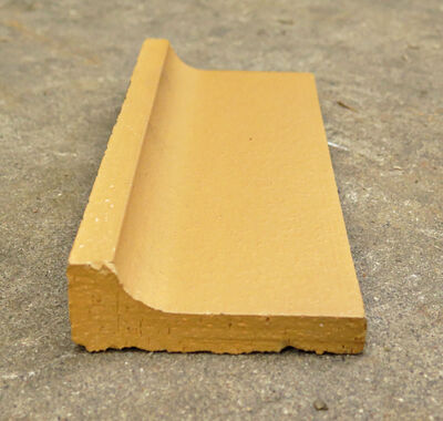 Hasle klinke, gul aflang m hulkehlliste