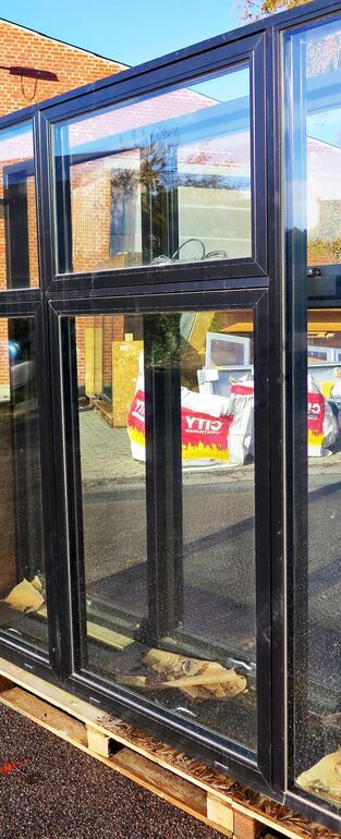 Vindues parti med 3-lags termoglas