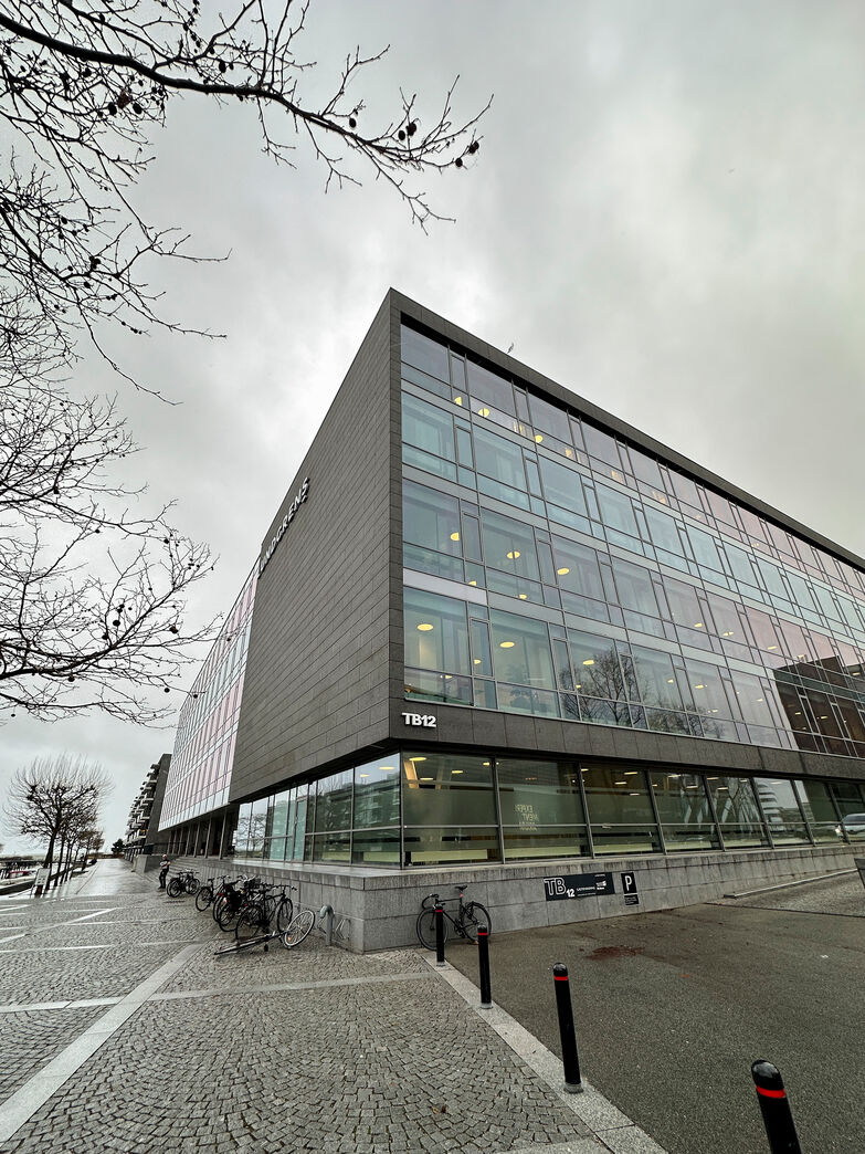 Ifö håndvask med Børma armatur