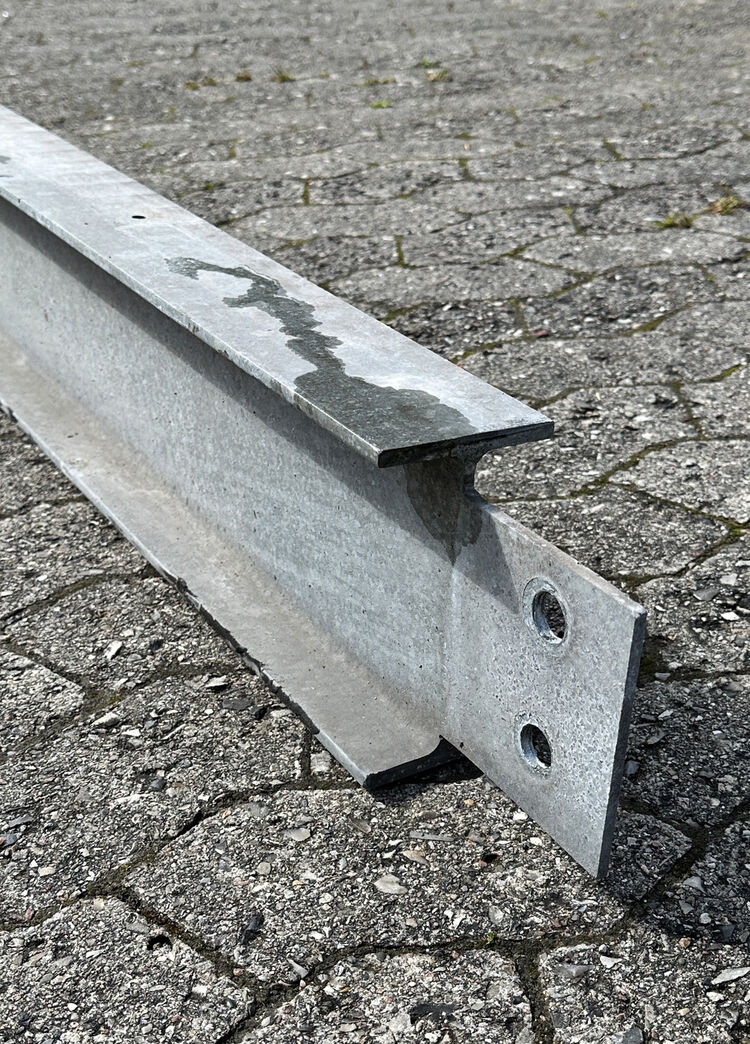 I-bjælke galvaniseret - 521 cm