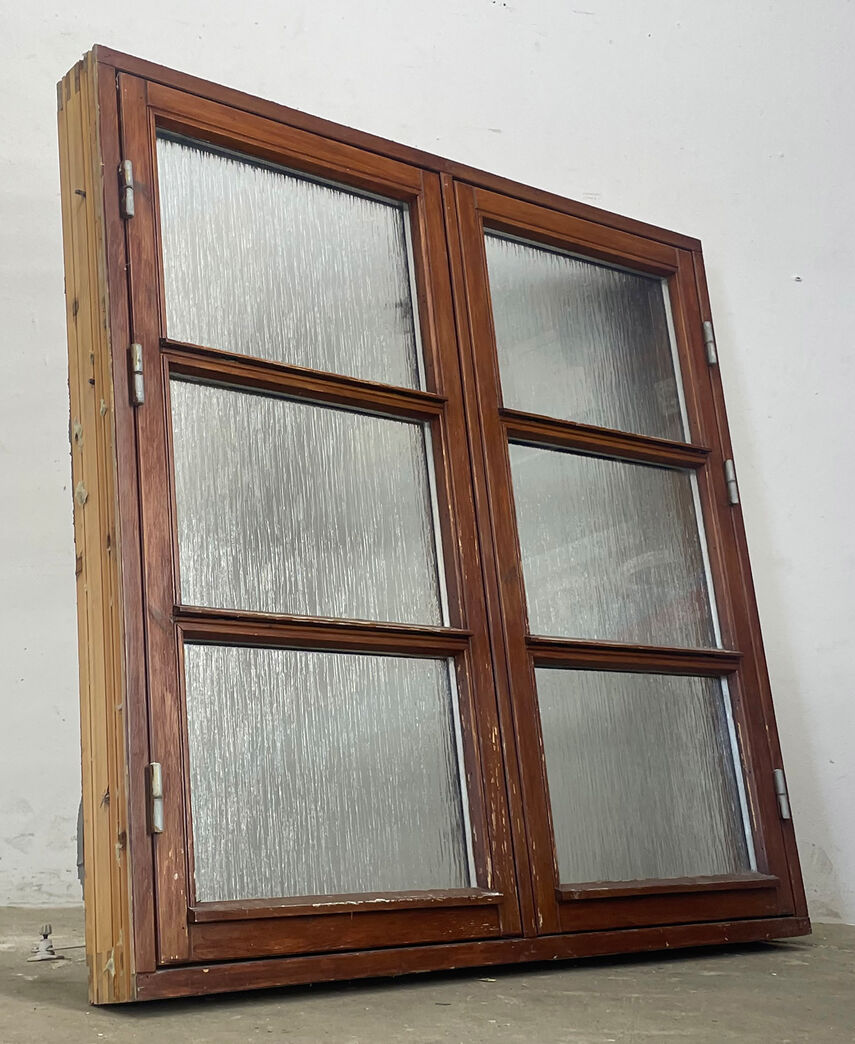 Termovindue med sprosser og matteret glas