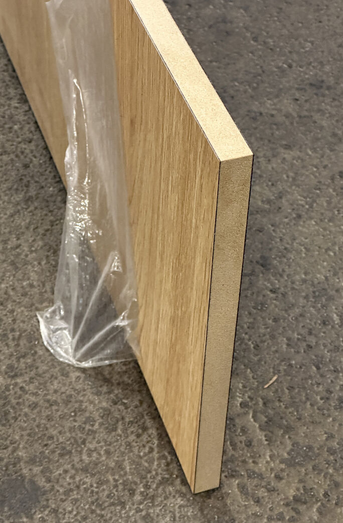 Samlet parti egetræs laminat 18 mm MDF