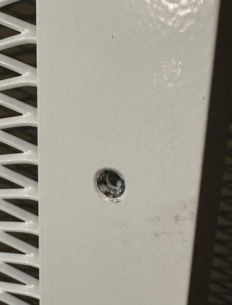 Stålramme med gitter 50x250 cm Stålramme med gitter 50x250 cm