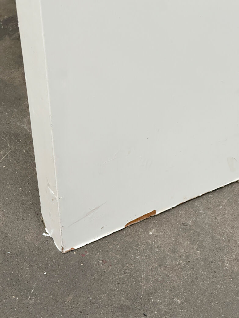 Massiv dør med karm M9