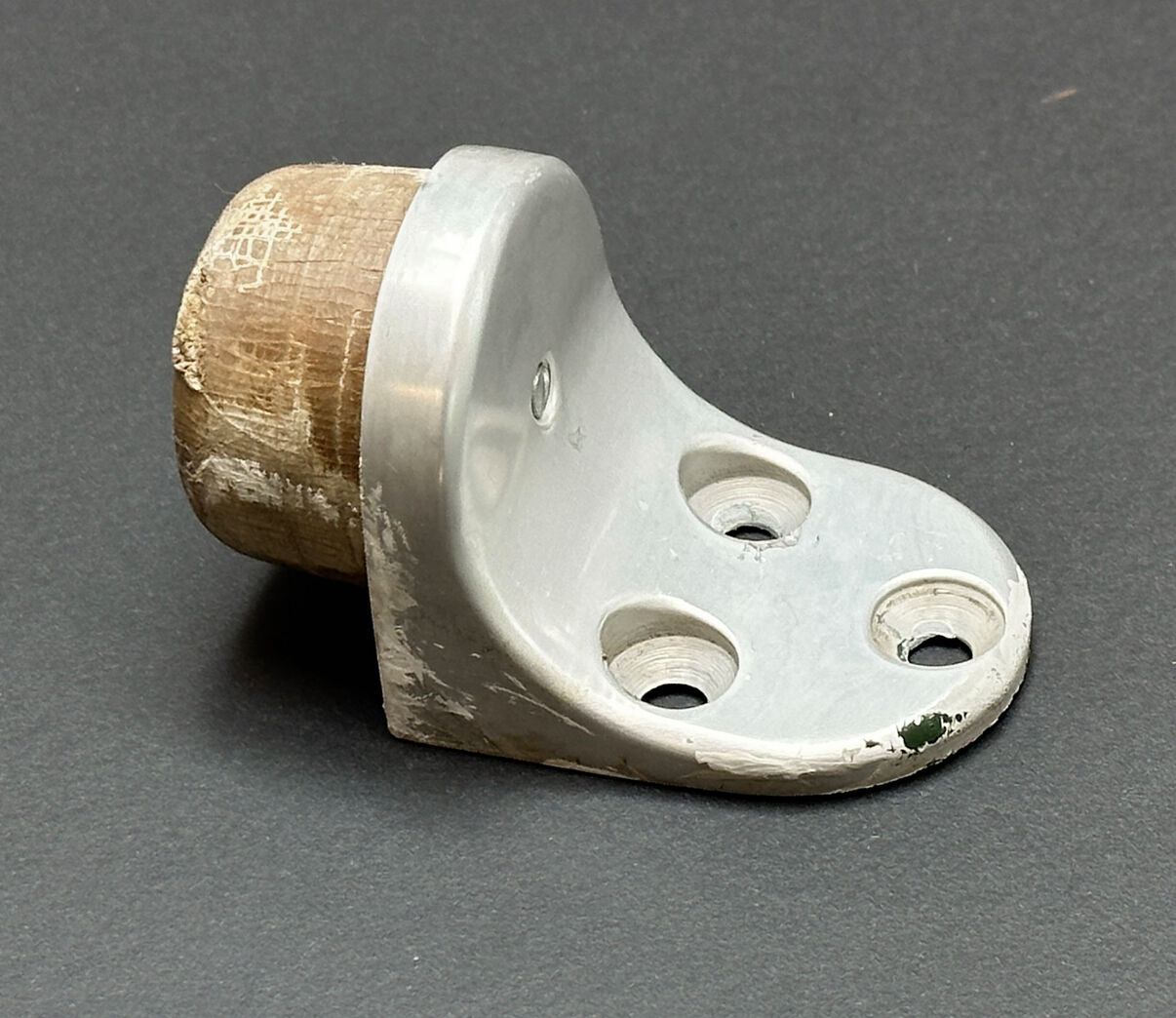 Dørstopper i aluminium