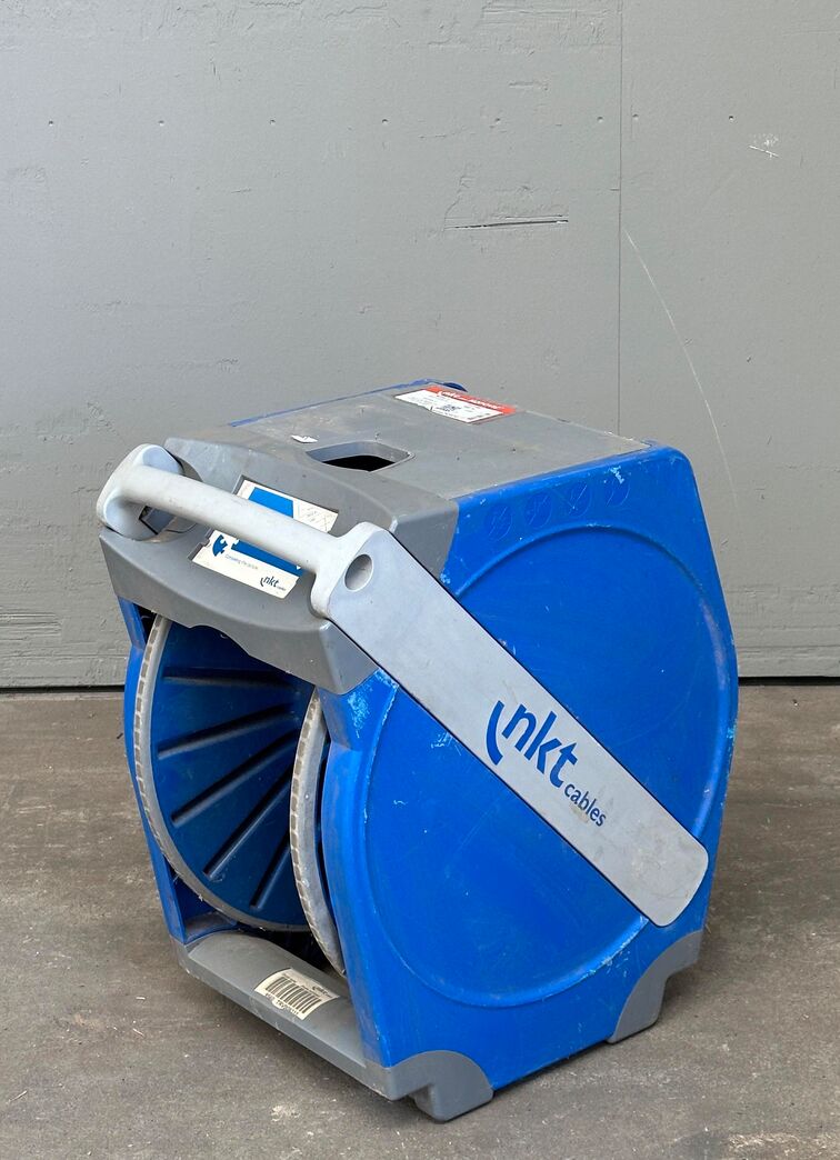 Qaddy kabeltromlevogn og afruller