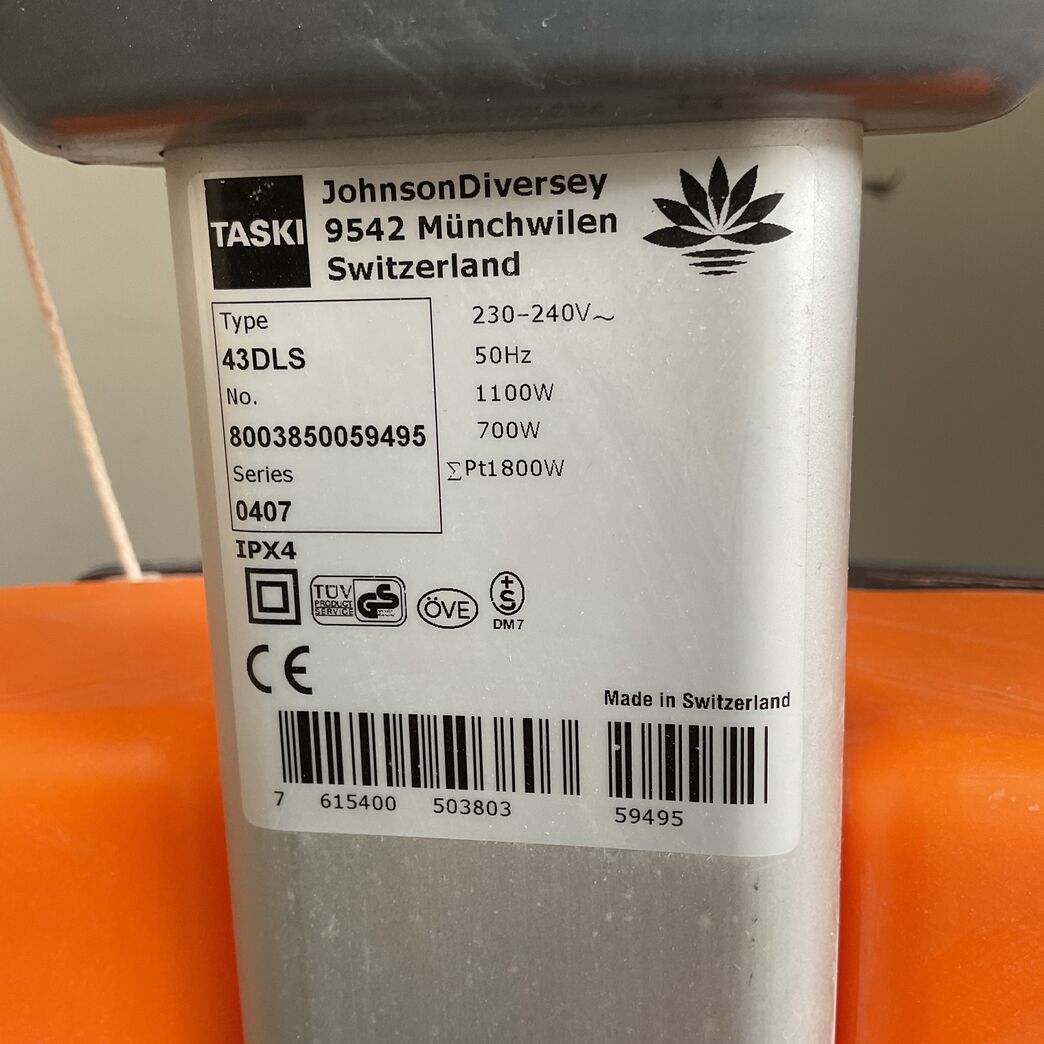 Taski ergodisc 165 skuremaskine m. tank