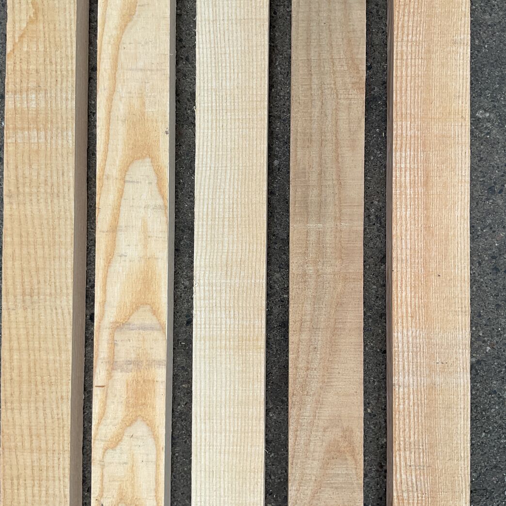 Savskåret ask 25x55x2700 mm