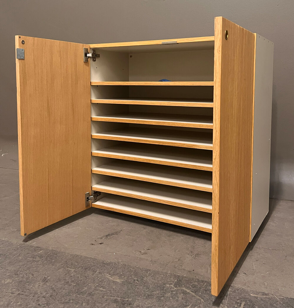 Skab 80 x 80 x 40,5 cm