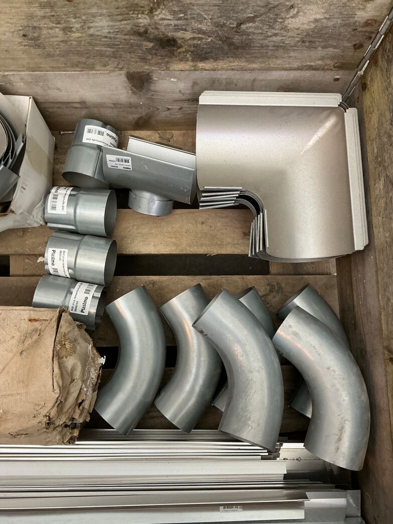 Tilbehør til tagarbejde